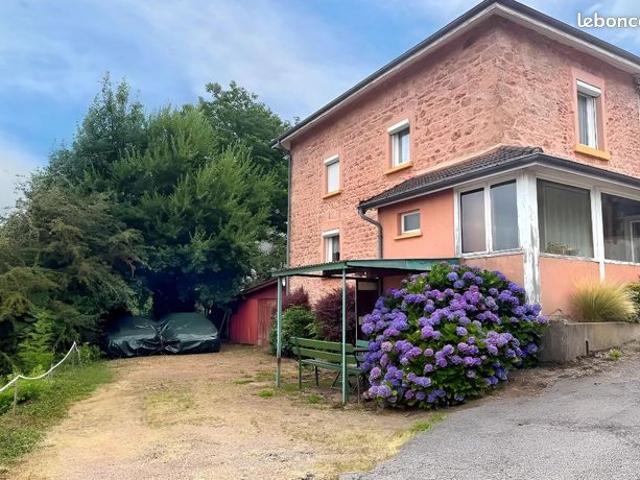 Maison vente à Agen, Cours