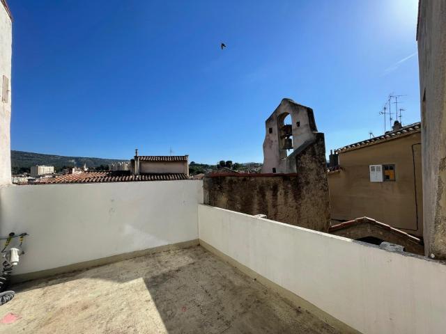 Maison vente à Marseille, Aubagne