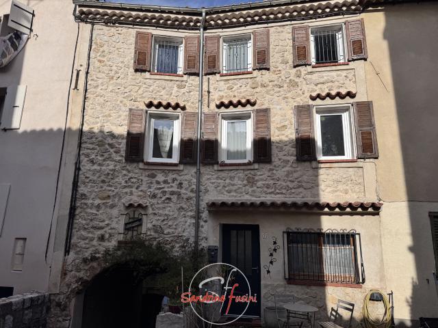 Maison vente à Grasse, Bouyon