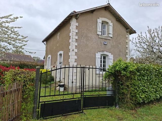 Maison vente à La Flèche, Malicorne-sur-sarthe