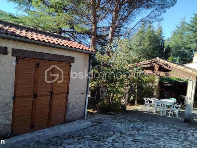 Maison vente à Saint-Étienne-les-Orgues, Alpes-de-Haute-Provence