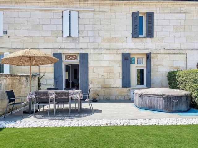 Maison vente à Bordeaux, Tresses