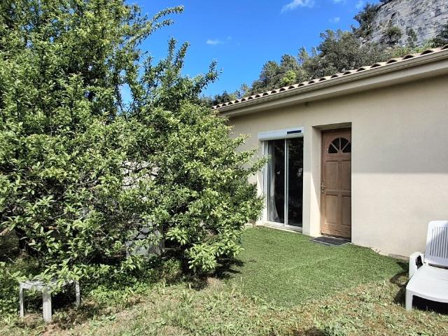 Maison vente à Saint-restitut, Planès