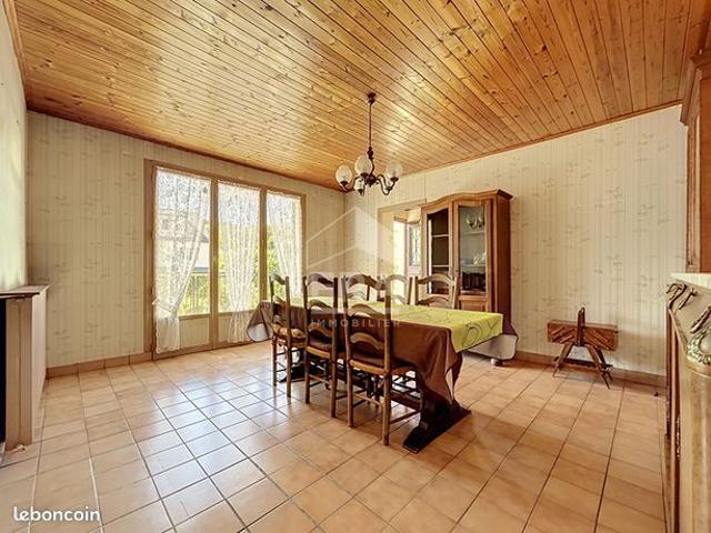 Maison vente à Bourges, Étréchy