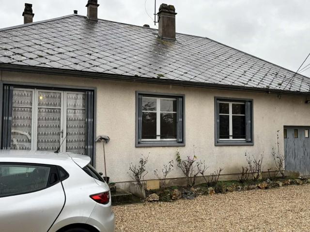 Maison vente à Auxerre, Laduz
