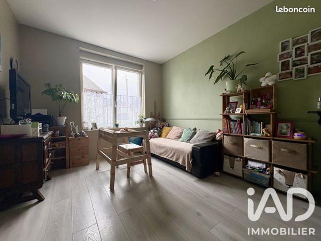 Maison vente à Arras, Vis-en-artois