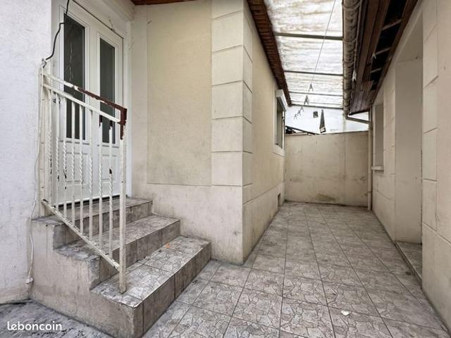 Maison vente à Saint-Denis, Saint-denis