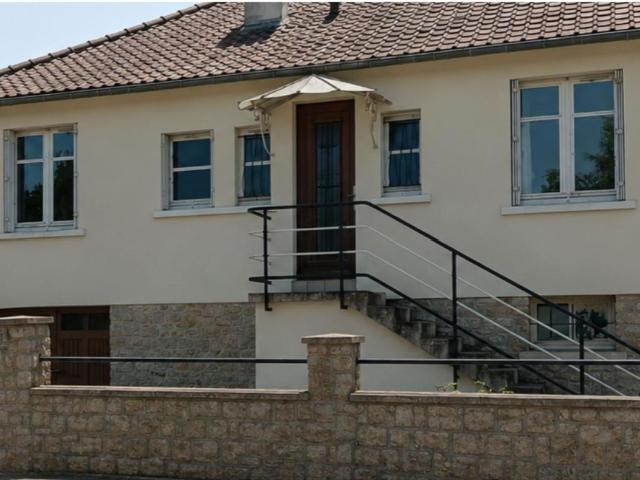 Maison vente à Laval, Port-brillet