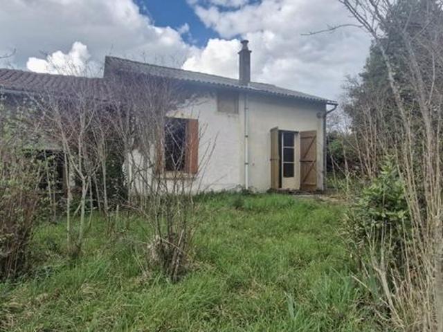 Maison vente à Confolens, Abzac