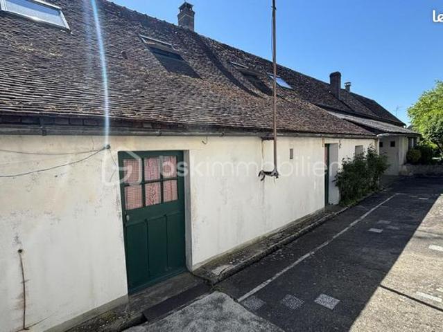 Maison vente à Sens, Courgenay