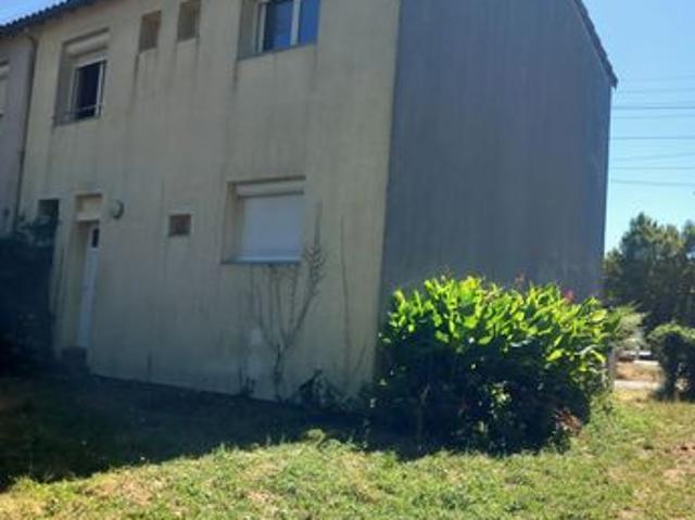 Maison vente à Niort, Mellé