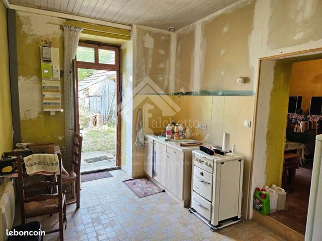 Maison vente à Chavroches, Allier