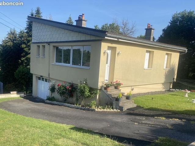 Maison vente à Mauriac, Ydes