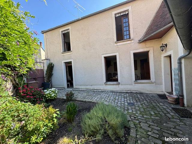 Maison vente à Rambouillet, Montfort-l'amaury
