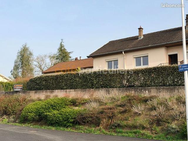 Maison vente à Vesoul, Champvans