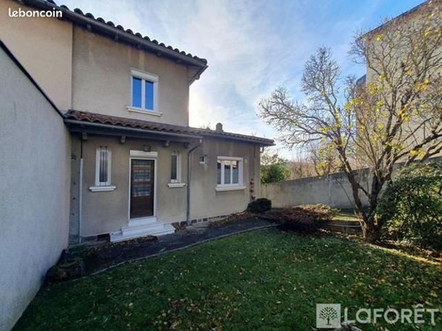 Maison vente à Saint-Flour, Saint-flour
