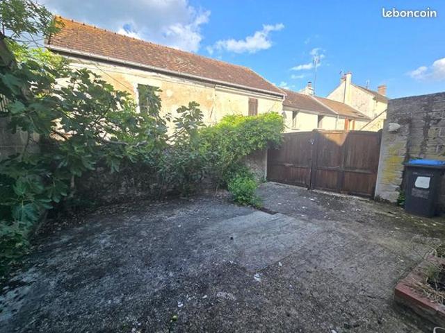 Maison vente à Meaux, Saint-jean-les-deux-jumeaux