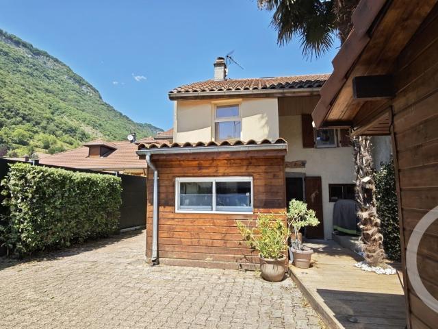 Maison vente à Grenoble, La Flachère
