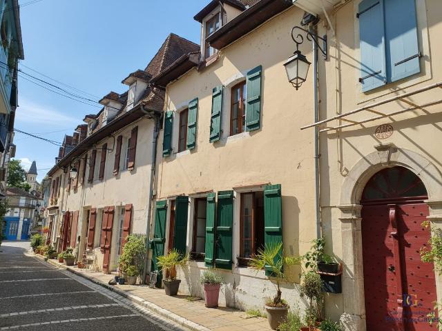 Maison vente à Oloron-Sainte-Marie, Salies-de-béarn