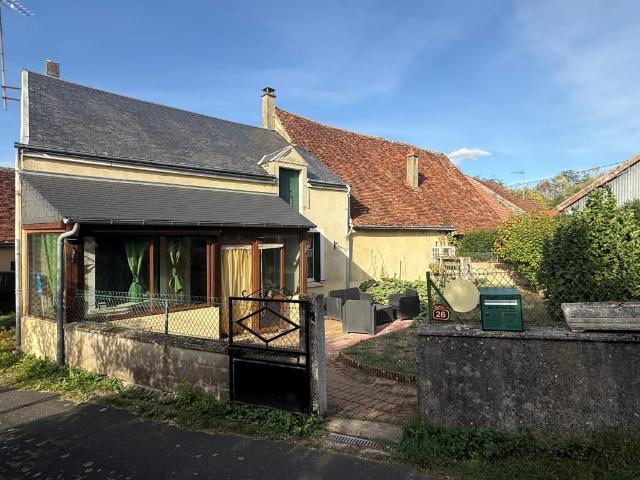 Maison vente à Le Virolan, Briantes
