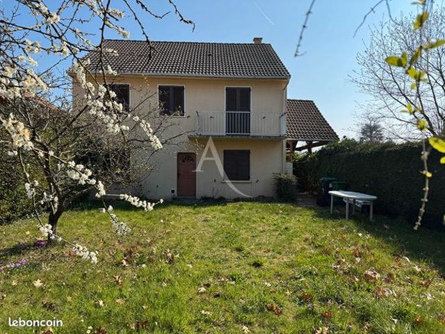 Maison vente à Rambouillet, Le Mesnil-saint-denis