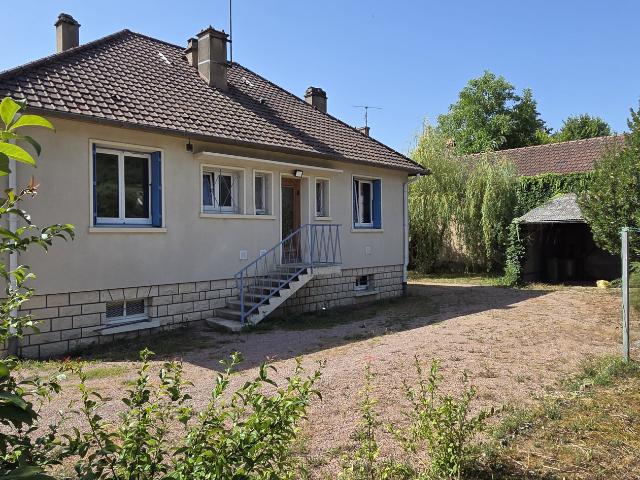 Maison vente à Clamecy, Corvol-l'orgueilleux