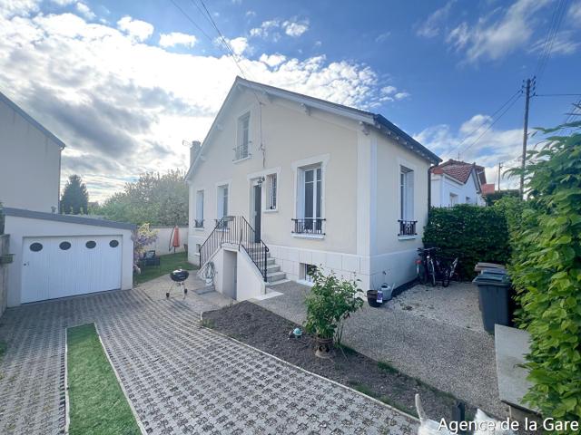 Maison vente à Saint-Germain-en-Laye, Carrières-sur-seine