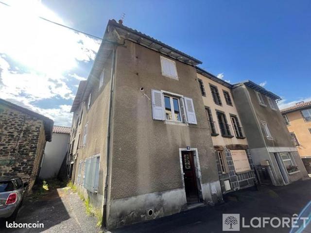 Maison vente à Saint-flour