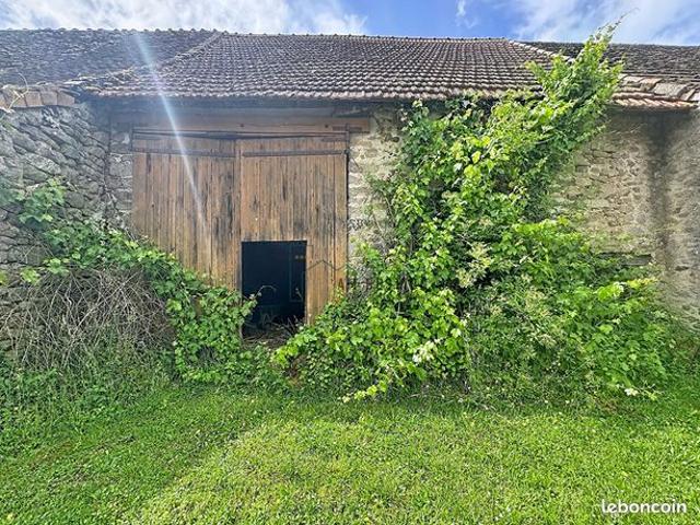 Maison vente à Bellac, Lussac-les-eglises
