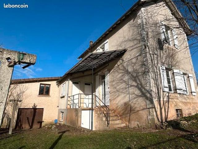 Maison vente à Nontron, Cherveix-cubas