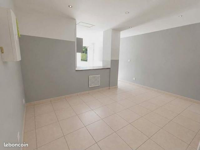 Maison vente à Valenciennes, Vieux-condé