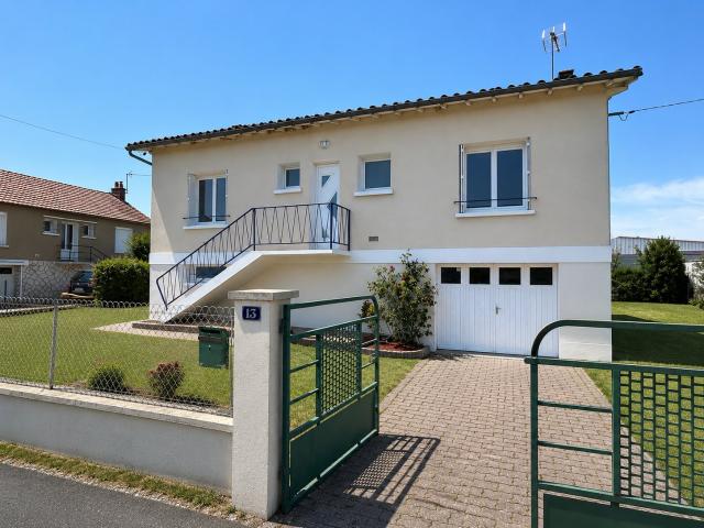 Maison vente à Saint-Pierre-d'Exideuil, Vienne
