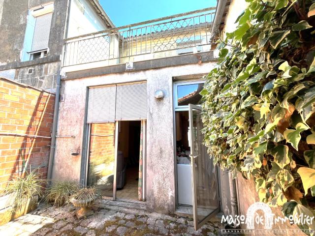 Maison vente à Cognac
