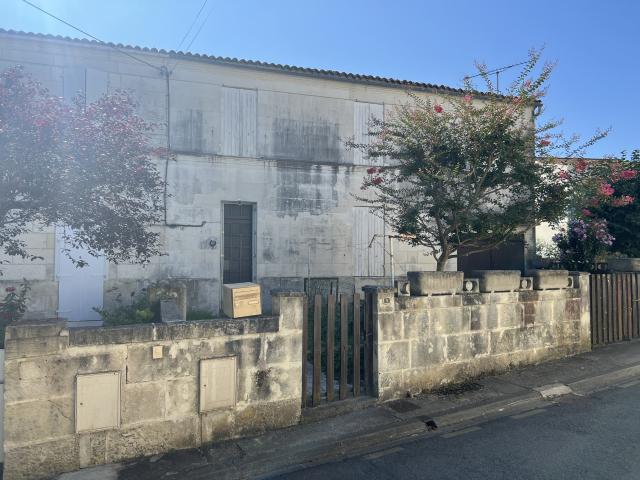 Maison vente à Saintes
