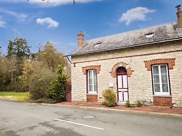 Maison vente à Châteaudun, Saint-pellerin