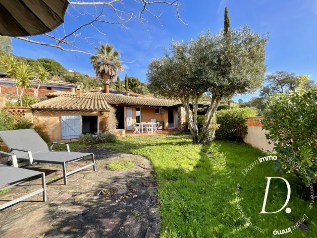 Maison vente à Arrondissement de Toulon, La Londe-les-maures