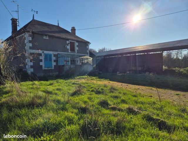 Maison vente à Auxerre, Levis