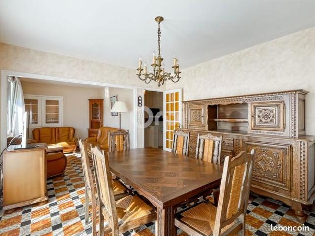 Maison vente à Évreux, Conches-en-ouche