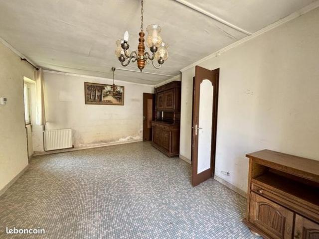 Maison vente à Saint-Quentin, Remigny