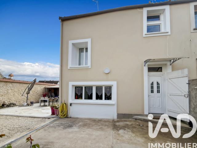 Maison vente à Melun, Champeaux
