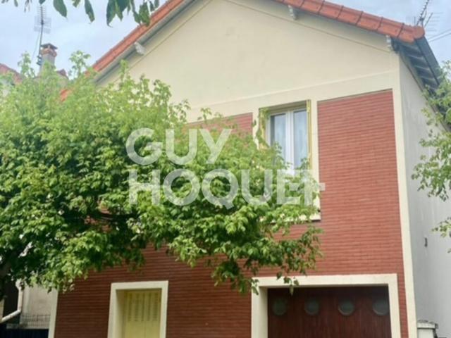 Maison vente à Stains, Cité de la Prêtresse
