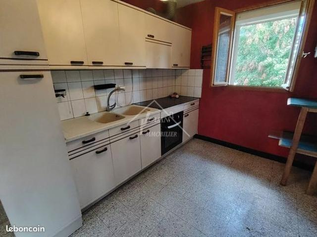Maison vente à Pierrefitte-sur-Loire, Allier