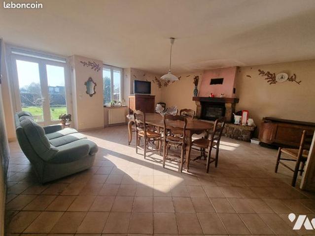 Maison vente à Avranches, Les Loges-marchis