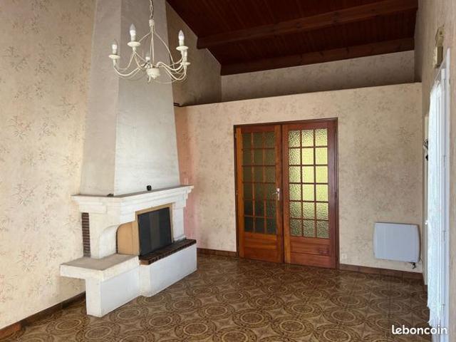 Maison vente à Fontenay-le-Comte, L'hermenault