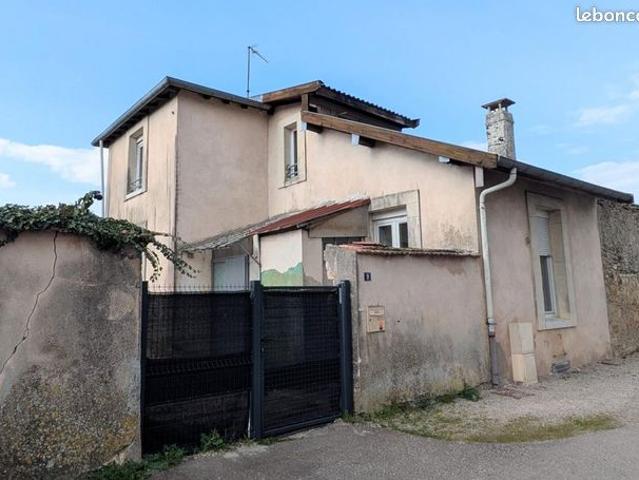 Maison vente à Verdun, Étain