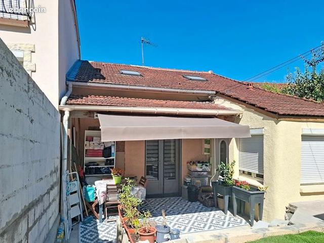 Maison vente à L'Haÿ-les-Roses, Cachan