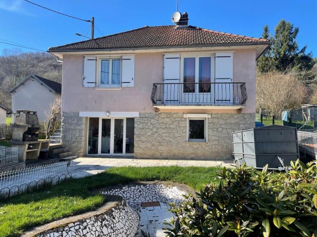 Maison vente à Montfouilloux, Ydes