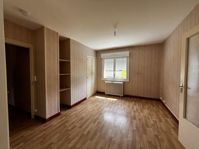 Maison vente à Segré, Combrée