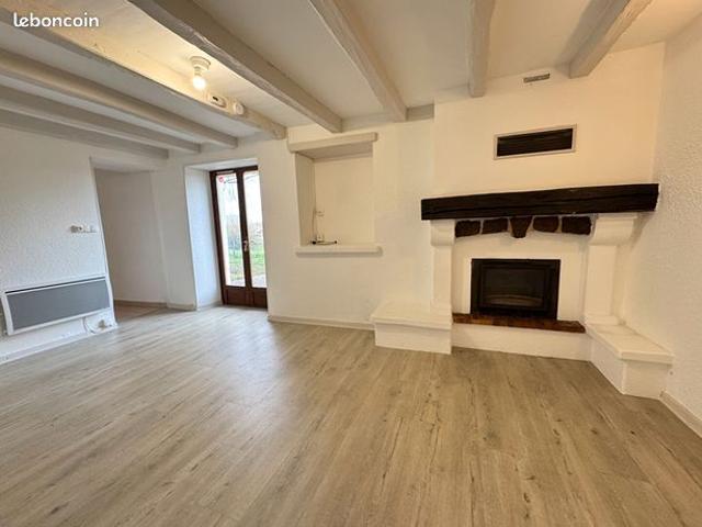Maison vente à Bunzac, Charente
