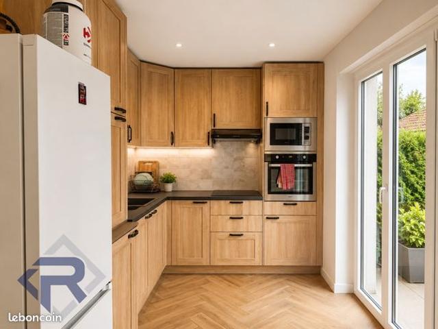 Maison vente à Dreux, Montreuil